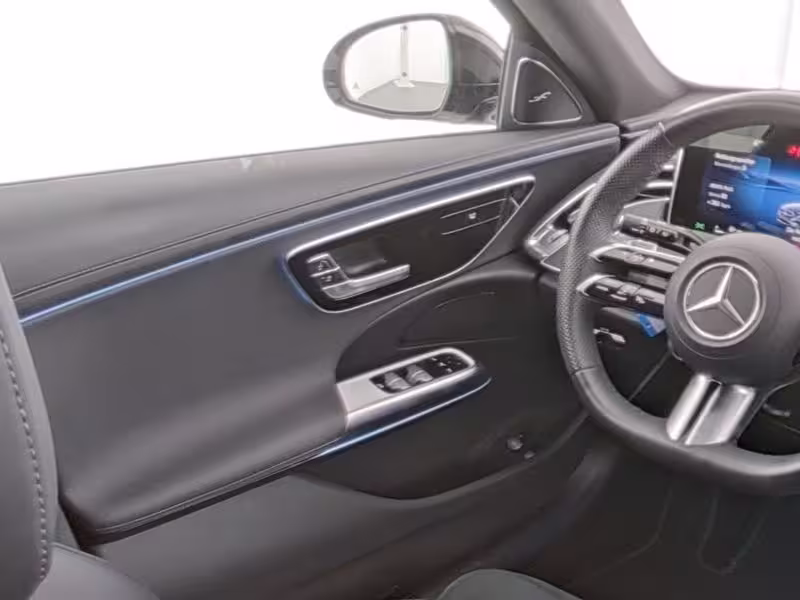 Mercedes-Benz E 300 e T-Modell mit EQ Hybrid Technologie 360 E 300 - Bild 8
