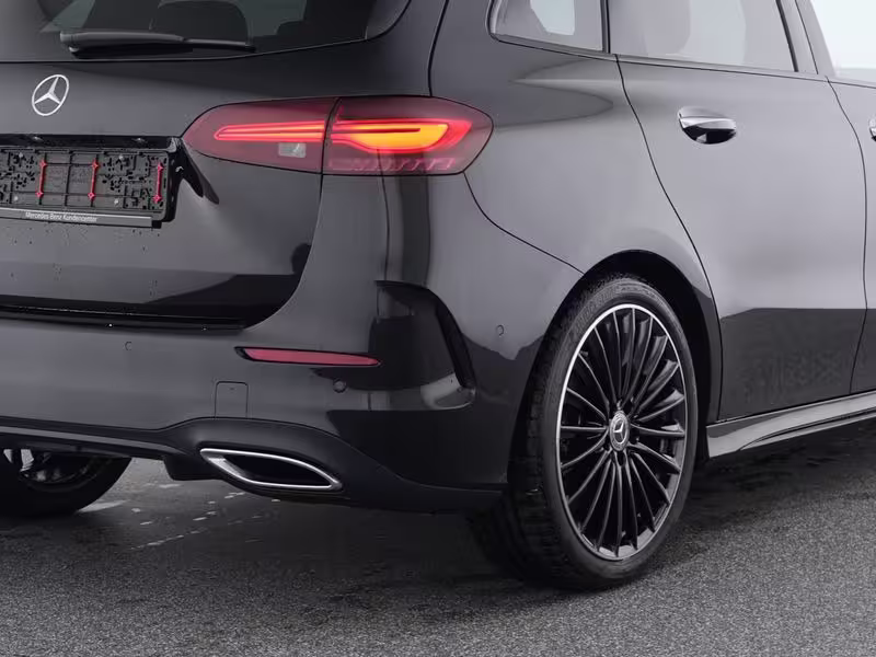 Mercedes-Benz B 220 d AMG Sport Night Distr AHK Keyless 19 B 220 - Bild 4