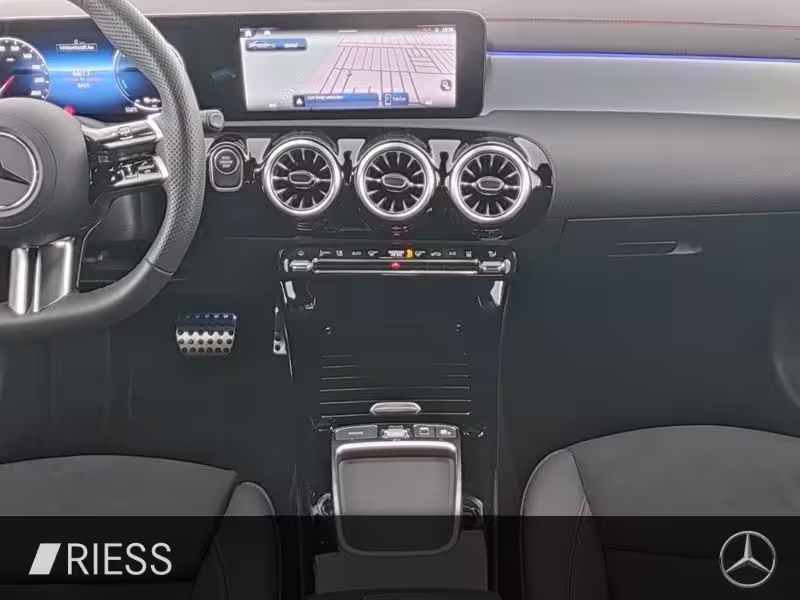 Mercedes-Benz CLA 250 e Edition AMG Night Distr Pano Burmes 19 CLA 250 - Bild 10