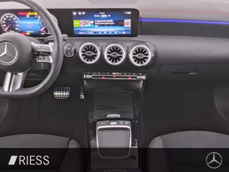 Mercedes-Benz CLA 200 d Cp AMG PANO STHZ KEYL AMBI 360° MULTIB CLA 200 - Bild 10