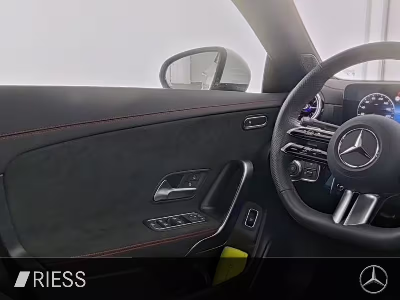 Mercedes-Benz CLA 200 d Coupé AMG PANO KEYL AMBI KAM LED CLA 200 - Bild 9