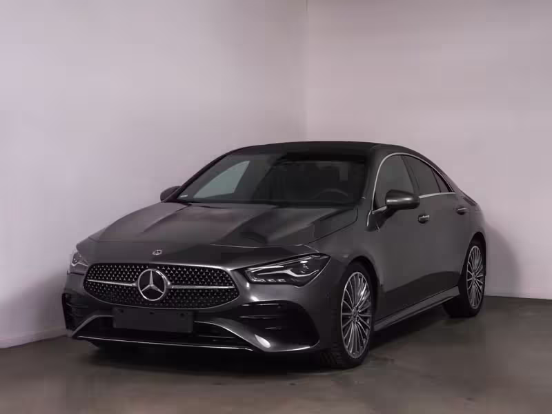Mercedes-Benz CLA 200 d Coupé AMG PANO KEYL AMBI KAM 19 ZOLL CLA 200 - Bild 2