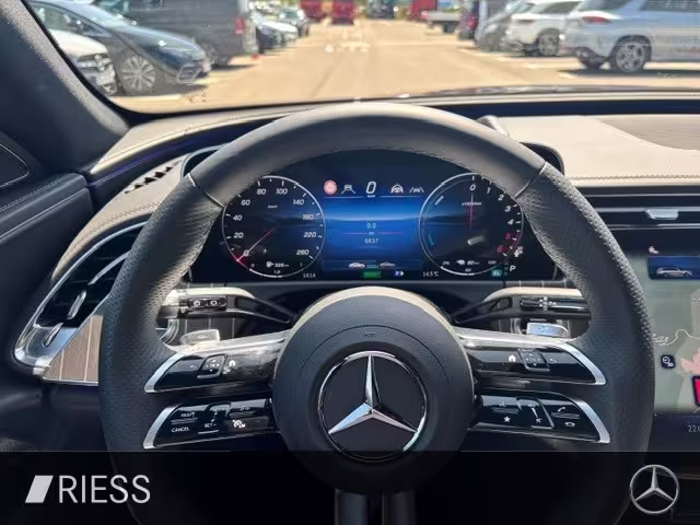 Mercedes-Benz E 300 de T AMG Sport Night Distr Pano HUD AHK 20 E 300 - Bild 14