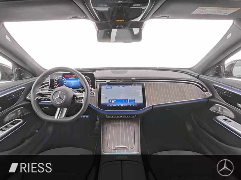 Mercedes-Benz E 300 de T AMG Sport Night Distr Pano HUD AHK 20 E 300 - Bild 7