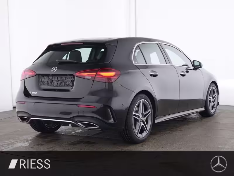 Mercedes-Benz A 200 AMG Sport Distr Pano Keyl W-Paket Kamera A 200 - Bild 3