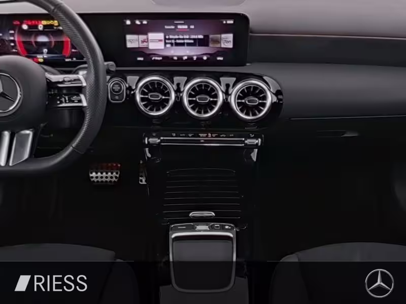 Mercedes-Benz A 200 AMG Sport Distr Vorr Pano W-Paket Kamera 18 A 200 - Bild 10