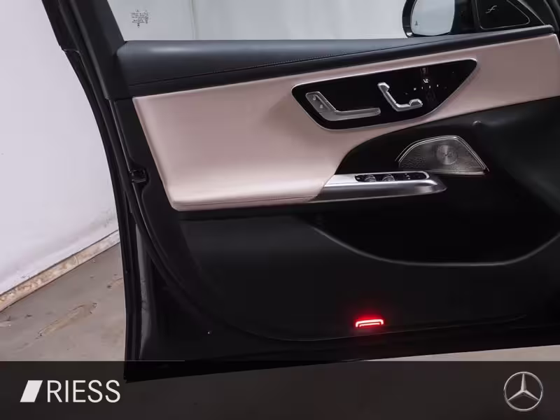 Mercedes-Benz E 220 d AMG Sport Night Distr Pano Superscr 20 E 220 - Bild 10