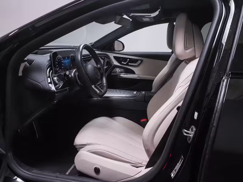 Mercedes-Benz E 220 d AMG Sport Night Distr Pano Superscr 20 E 220 - Bild 7