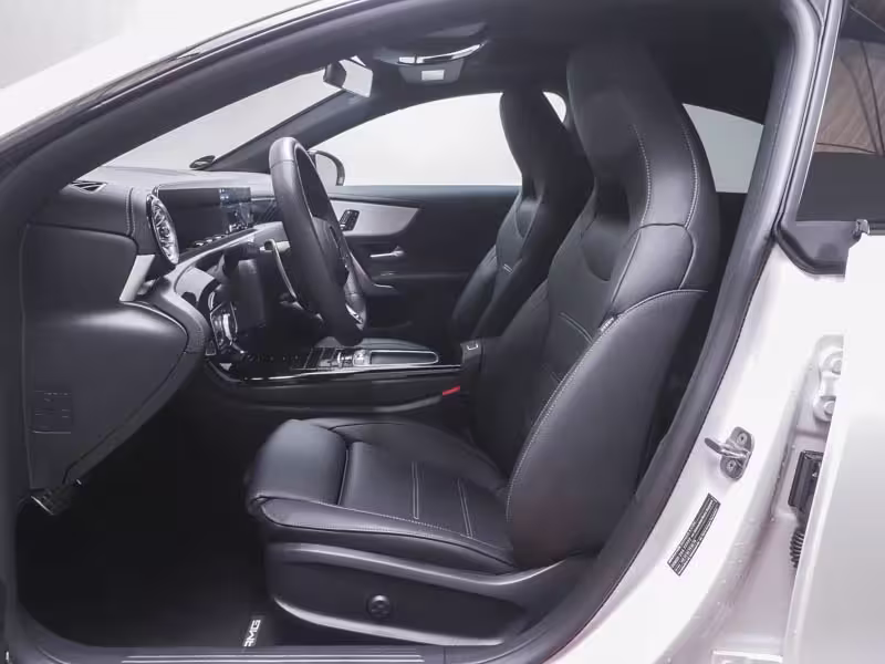 Mercedes-Benz CLA 35 AMG 4M AMG Sport Night Aero Distr Pano Standh 19 CLA 35 AMG - Bild 7