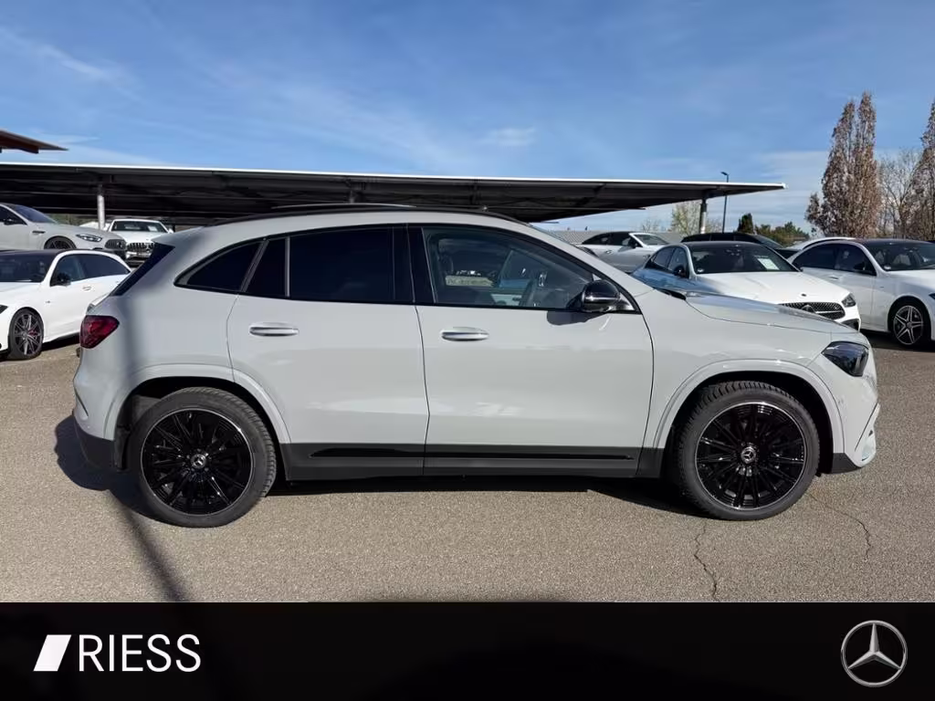 Mercedes-Benz GLA 200 d 4M AMG Sport Night Pano AHK 360 20 GLA 200 - Bild 11