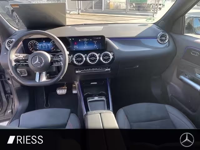 Mercedes-Benz GLA 200 AMG Sport Night Distr Pano AHK 19 GLA 200 - Bild 7