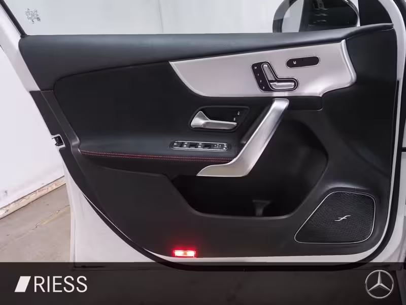 Mercedes-Benz A 45 AMG S 4M Night Distr Pano HUD 360 19 A 45 AMG - Bild 4
