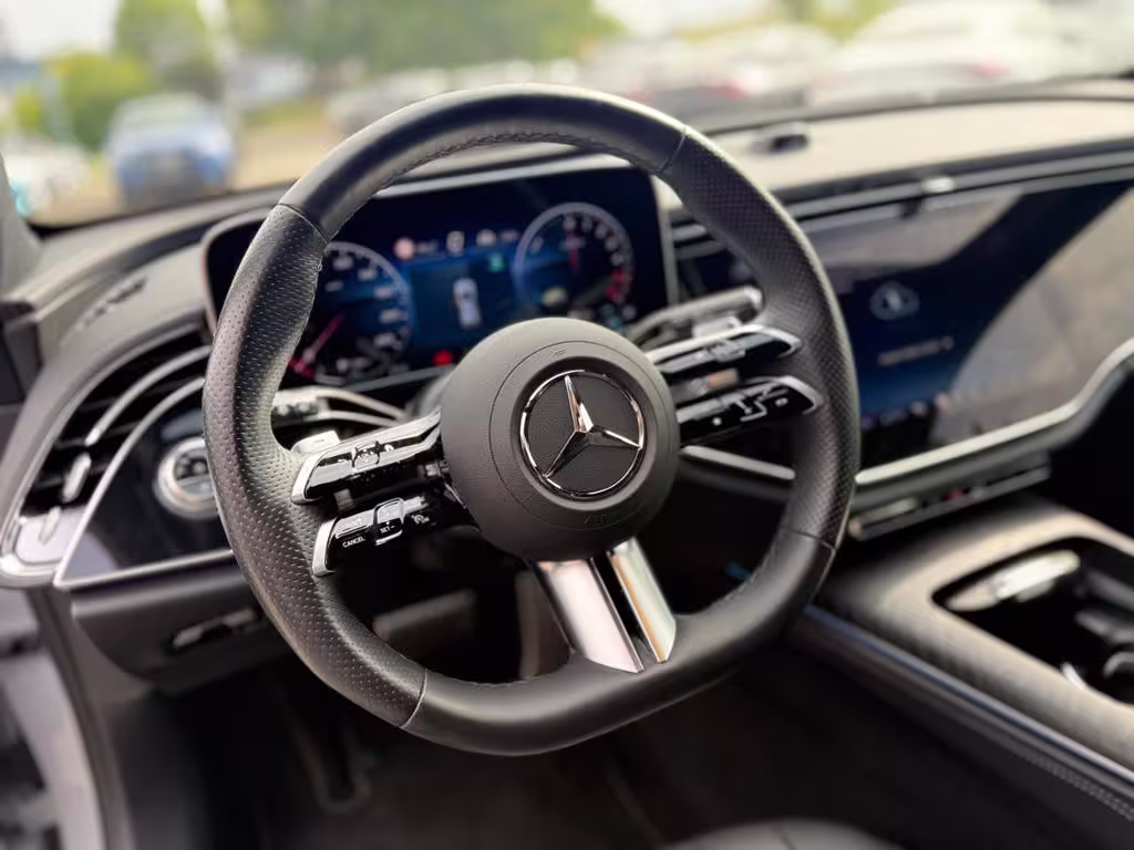 Mercedes-Benz E 300 de T AMG Sport Night Distr Super AHK 20 E 300 - Bild 12