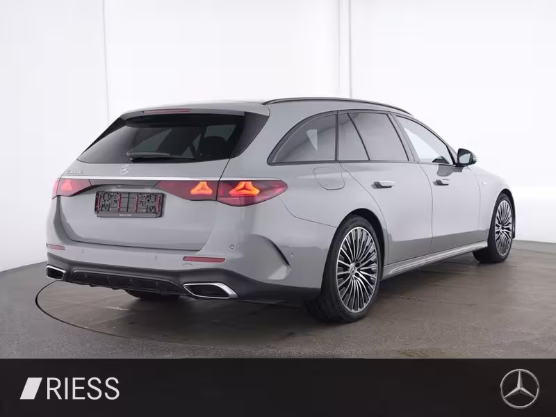 Mercedes-Benz E 300 de T AMG Sport Night Distr Super AHK 20 E 300 - Bild 3