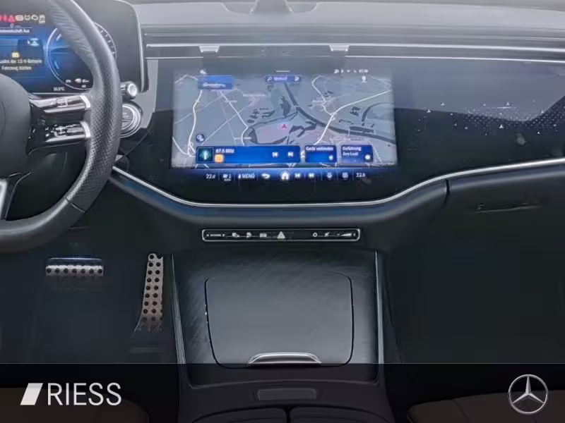 Mercedes-Benz E 300 de 4M T AMG Sport Night Distr Super Pano Sitzkl E 300 - Bild 10