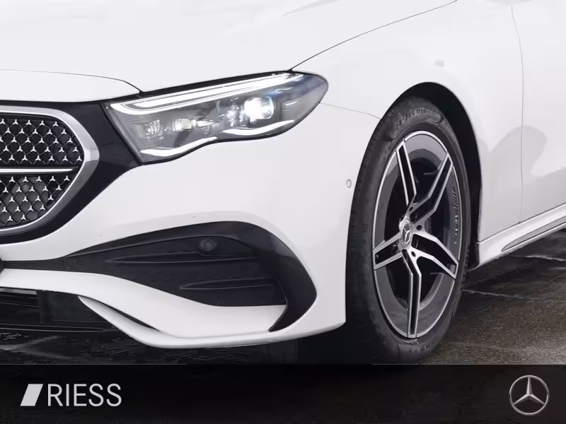 Mercedes-Benz E 300 de 4M T AMG Sport Night Distr Super Pano Sitzkl E 300 - Bild 4