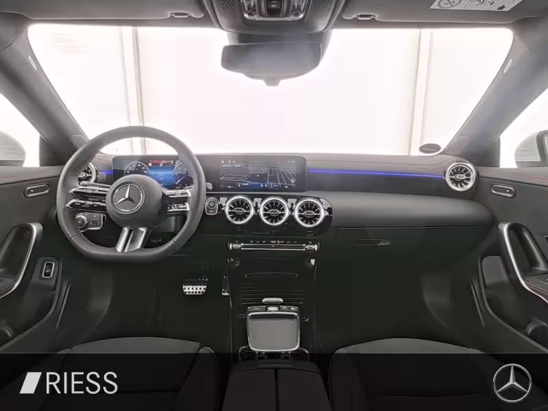 Mercedes-Benz CLA 200 d Coupé AMG PANO KEYL AMBI 360° MULTIB CLA 200 - Bild 7