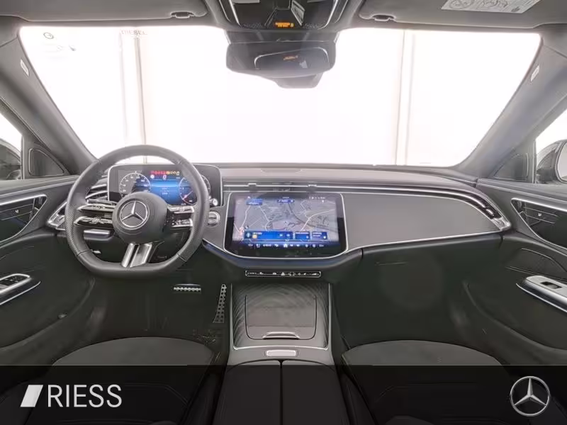 Mercedes-Benz E 220 d Lim AMG Sport Night Distr Pano Keyless 19 E 220 - Bild 7