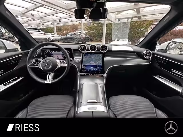 Mercedes-Benz GLC 200 4M Avantgarde Navi LED AHK MBUX Kamera 18 GLC 200 - Bild 12