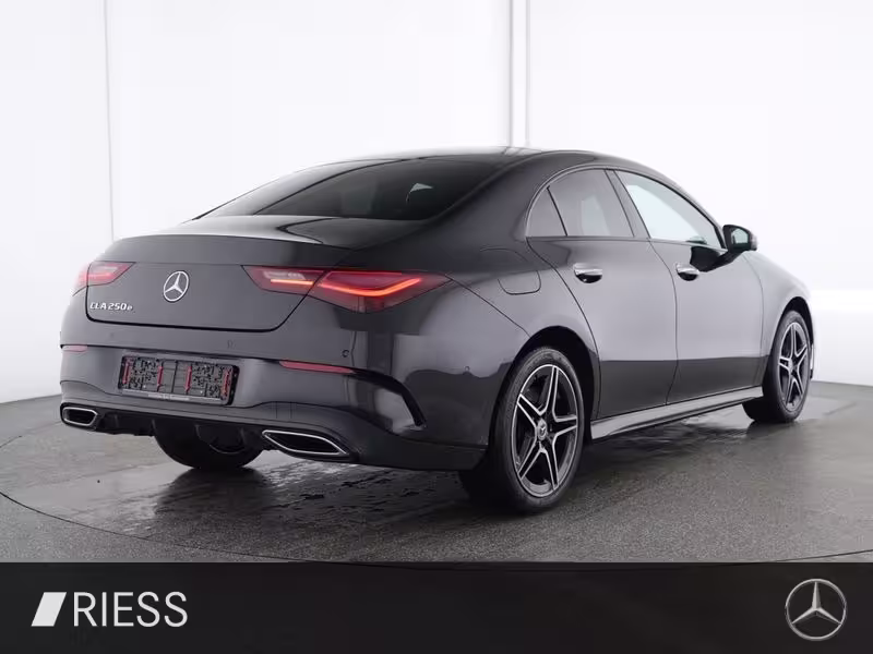 Mercedes-Benz CLA 250 e Coupé mit EQ Hybrid Technologie 360 LM CLA 250 - Bild 3