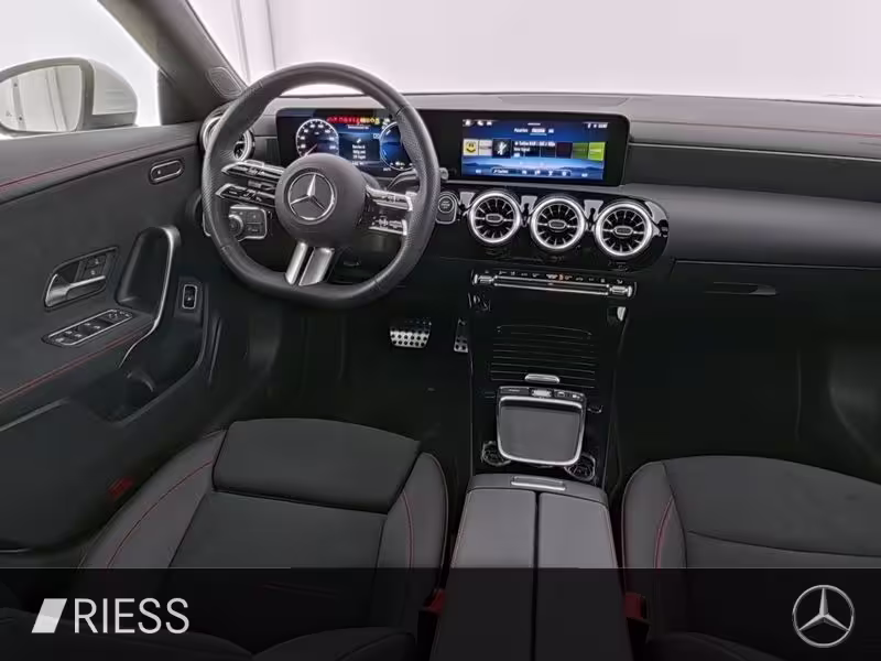 Mercedes-Benz CLA 250 e Coupé mit EQ Hybrid Technologie AMG Sport Distr Pano AHK 360 CLA 250 - Bild 6