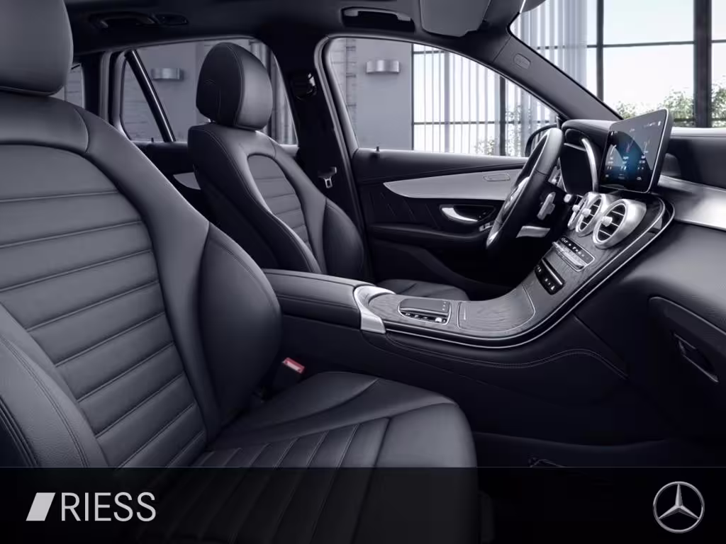 Mercedes-Benz GLC 300 4MATIC AMG Night Pano Ambi Kam GLC 300 - Bild 11