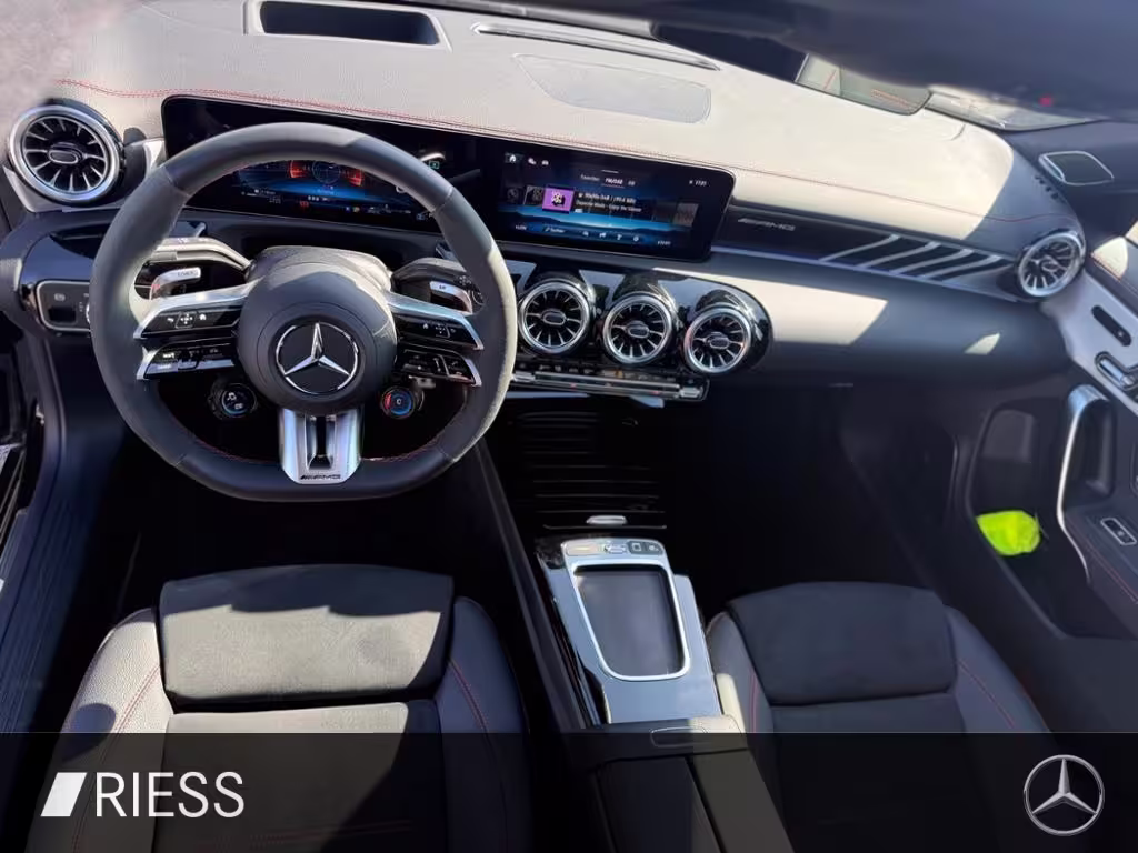 Mercedes-Benz CLA 45 AMG S 4M+ PANO AERO+ DISTR REALSOUND CLA 45 AMG - Bild 15