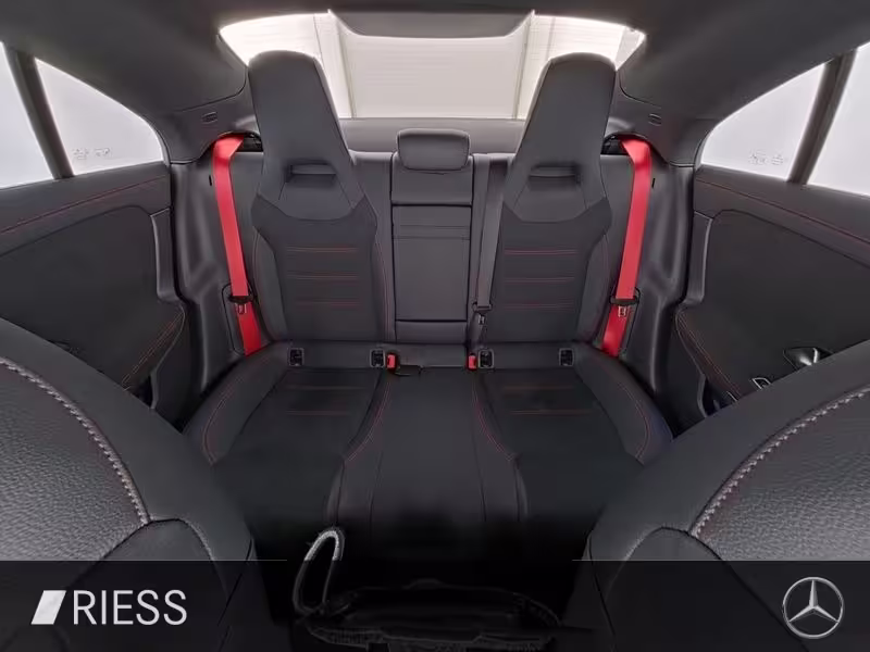 Mercedes-Benz CLA 35 AMG 4MATIC Coupé AUT DynLicht Kam. KlimaA CLA 35 AMG - Bild 8