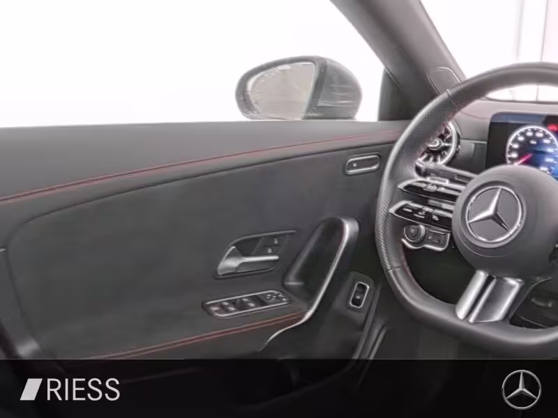 Mercedes-Benz CLA 250 e Coupé mit EQ Hybrid Technologie AUT LM CLA 250 - Bild 9