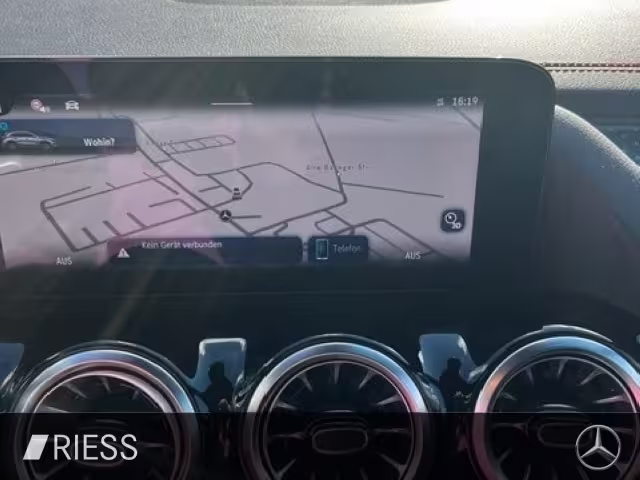Mercedes-Benz EQA 250 AMG Sport Navi LED AHK Fernlicht 360 18 EQA - Bild 15