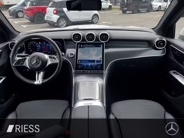 Mercedes-Benz GLC 200 4M Avantgarde Navi LED AHK Keyless 18 GLC 200 - Bild 15