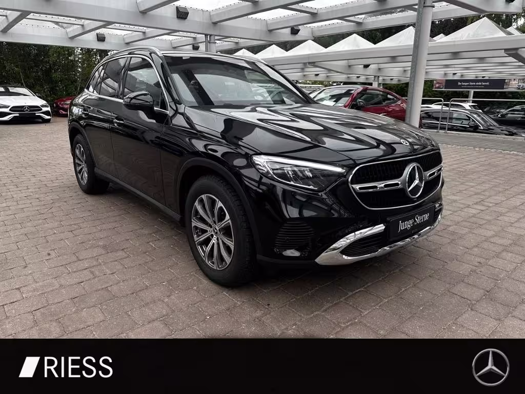 Mercedes-Benz GLC 200 4M Avantgarde Navi LED AHK Keyless 18 GLC 200 - Bild 4