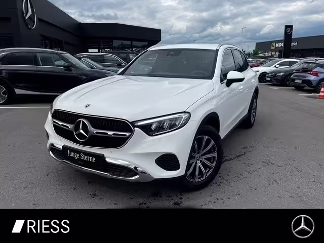 Mercedes-Benz GLC 200 4M Avantgarde Navi LED AHK Keyless 18 GLC 200 - Bild 2