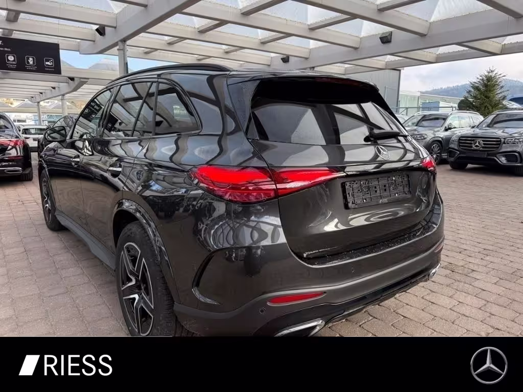 Mercedes-Benz GLC 220 d 4M AMG Sport Night Distr Pano AHK 360 19 GLC 220 - Bild 8
