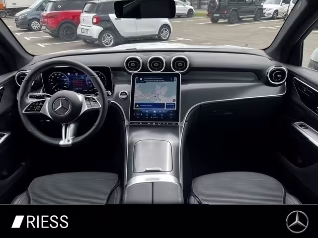 Mercedes-Benz GLC 200 4M Avantgarde Navi LED AHK Keyless 18 GLC 200 - Bild 16