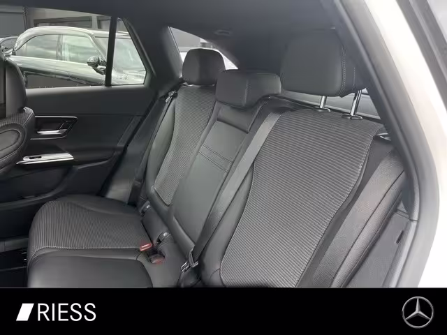 Mercedes-Benz GLC 200 4M Avantgarde Navi LED AHK MBUX Kamera 18 GLC 200 - Bild 12