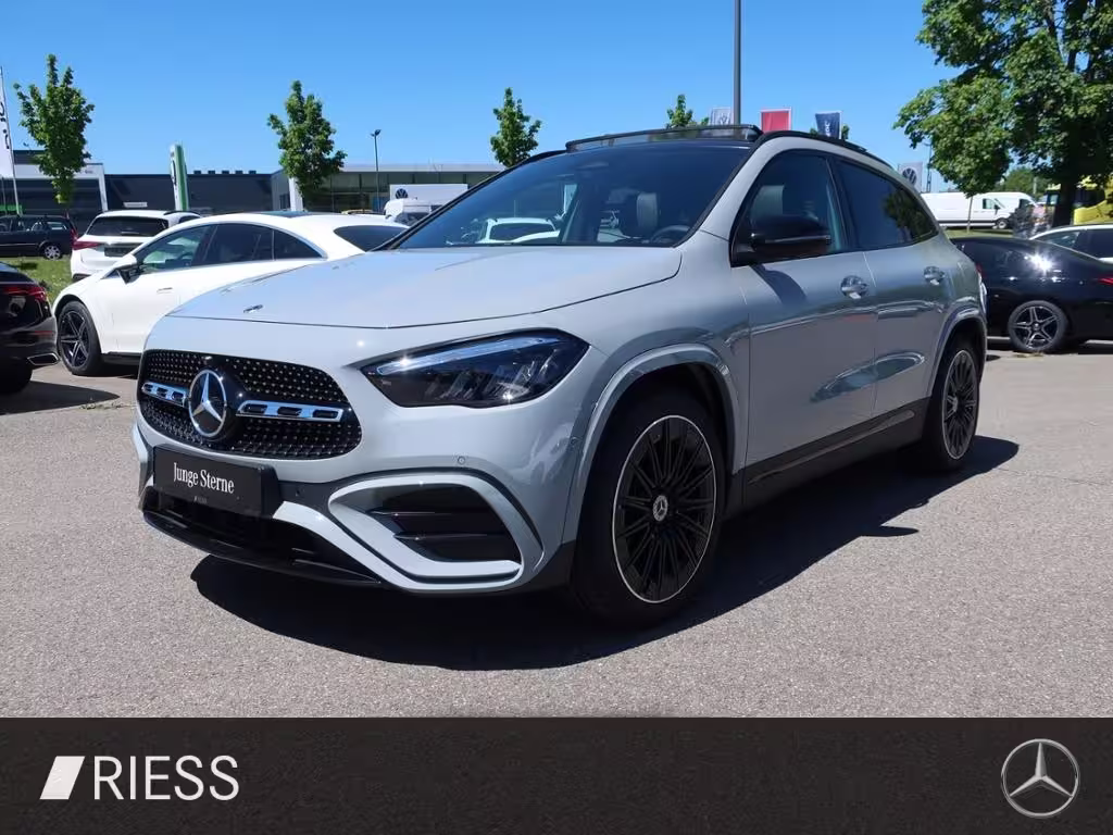 Mercedes-Benz GLA 200 d 4M AMG Sport Night Pano AHK 360 20 GLA 200 - Bild 2
