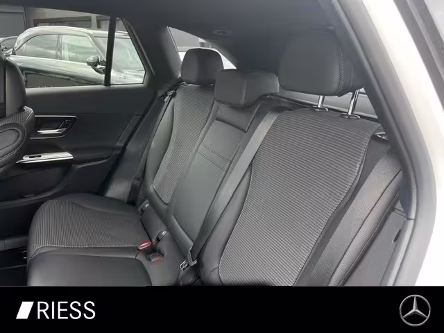 Mercedes-Benz GLC 200 4M Avantgarde Navi LED MBUX AHK Kamera 18 GLC 200 - Bild 12