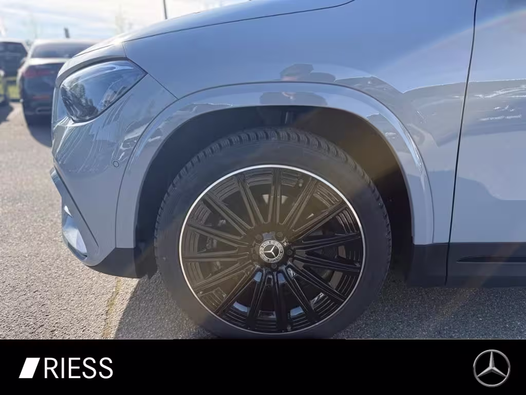 Mercedes-Benz GLA 200 d 4M AMG Sport Night Pano AHK 360 20 GLA 200 - Bild 4