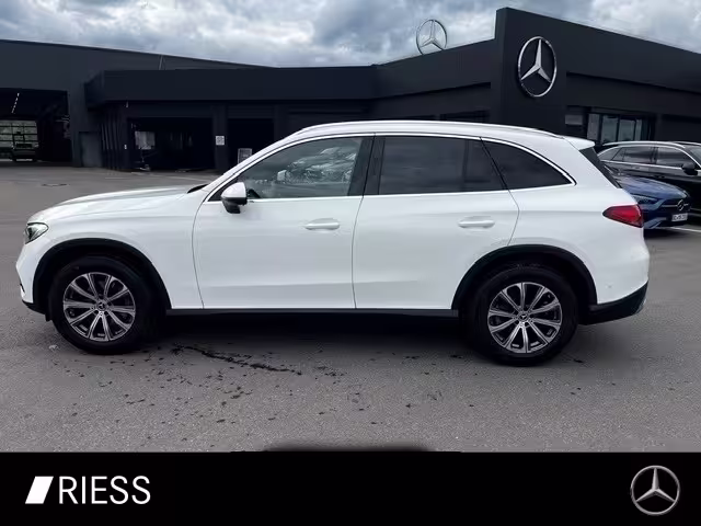 Mercedes-Benz GLC 200 4M Avantgarde Navi LED AHK MBUX Keyless 18 GLC 200 - Bild 4