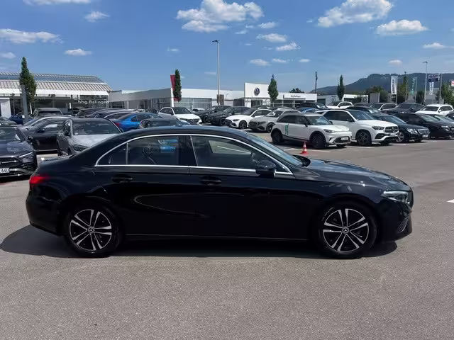 Mercedes-Benz A 200 d Limousine AUT Kam. KlimaA LED LM PDC SHZ A 200 - Bild 6