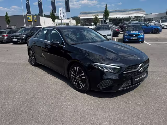 Mercedes-Benz A 200 d Limousine AUT Kam. KlimaA LED LM PDC SHZ A 200 - Bild 7