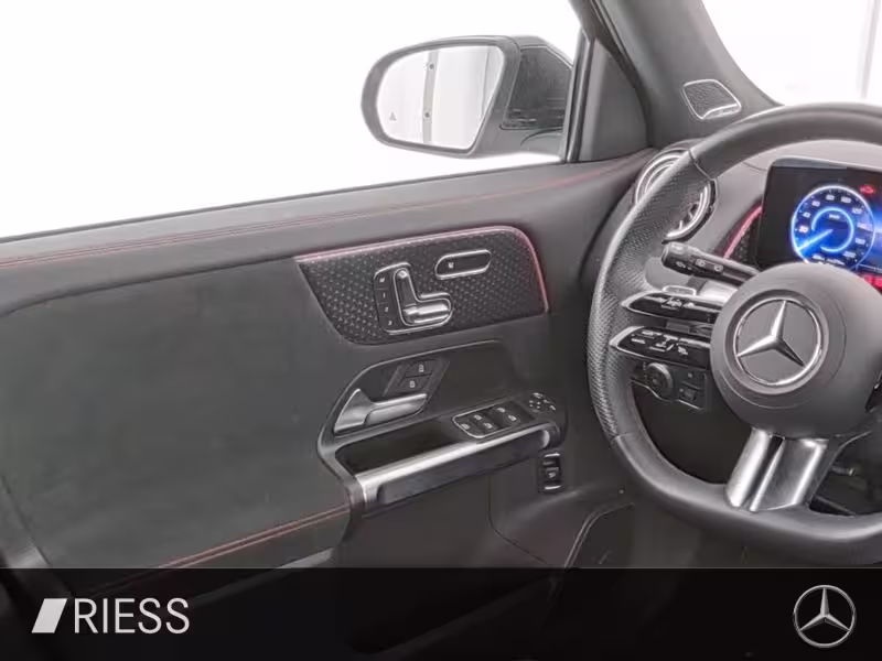 Mercedes-Benz EQB 350 4MATIC AMG Sport Distr Prem HUD W-Paket EQB - Bild 9