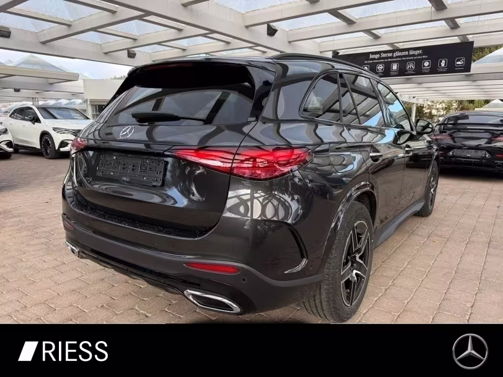 Mercedes-Benz GLC 220 d 4M AMG Sport Night Distr Pano AHK 360 19 GLC 220 - Bild 6