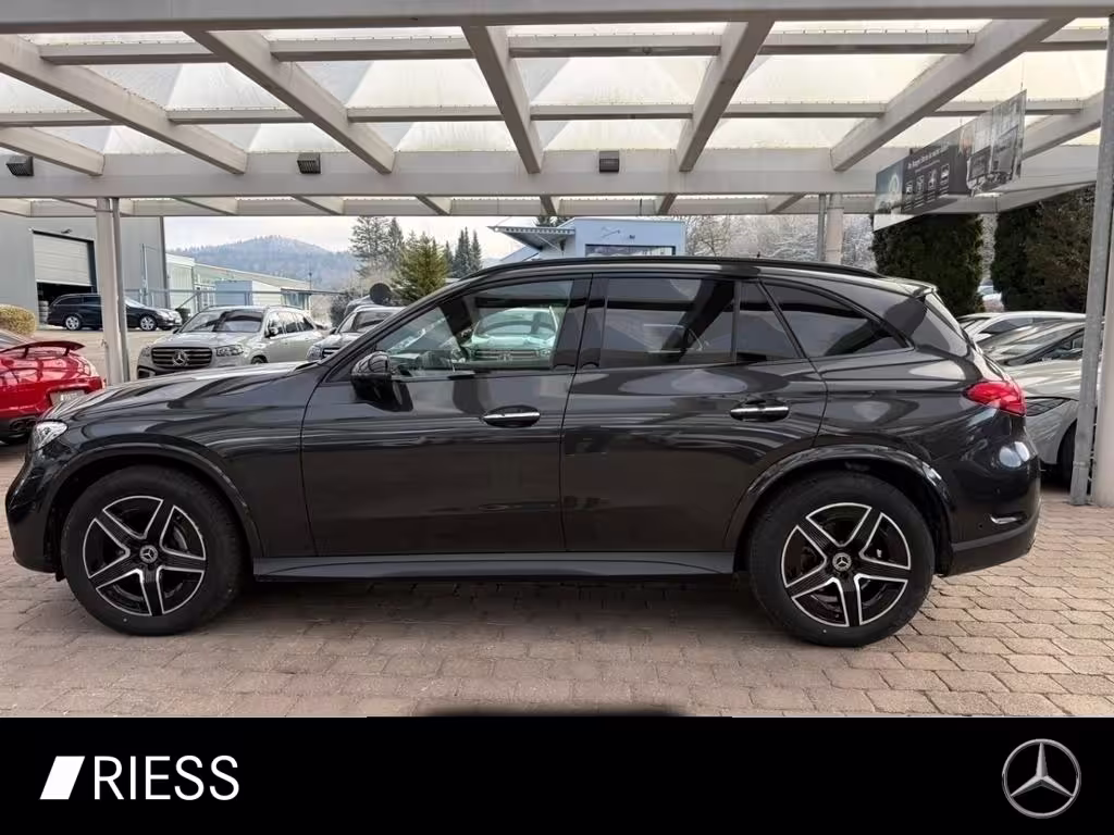 Mercedes-Benz GLC 220 d 4M AMG Sport Night Distr Pano AHK 360 19 GLC 220 - Bild 9