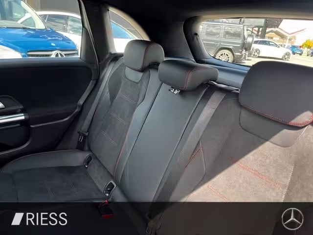 Mercedes-Benz B 200 AMG Sport Distr Vorr AHK Multi LED W-Paket 18 B 200 - Bild 12