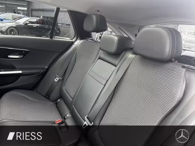 Mercedes-Benz C 300 e T-Modell LED-360-AHK-DiSTRONIC-PANO- C 300 - Bild 11