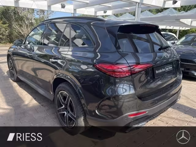 Mercedes-Benz GLC 220 d 4M AMG Sport Night Distr Pano AHK 360 19 GLC 220 - Bild 4