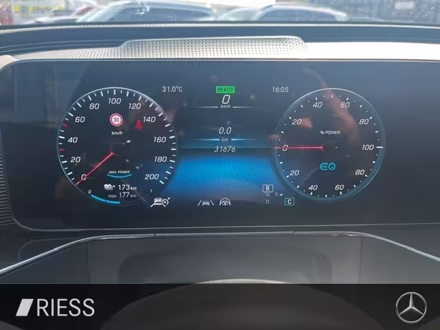Mercedes-Benz EQC 400 4MATIC AMG Line AMG 360 HUD Distr S-Dach EQC - Bild 17