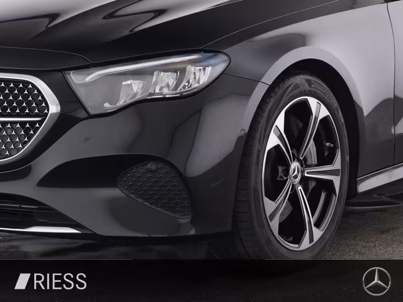 Mercedes-Benz E 300 e T-Modell mit EQ Hybrid Technologie ACC E 300 - Bild 4